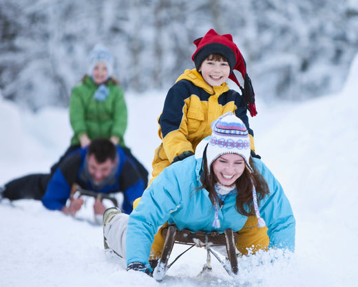 Winterabenteuer für Freunde und Familie: Gemeinsam Spaß haben